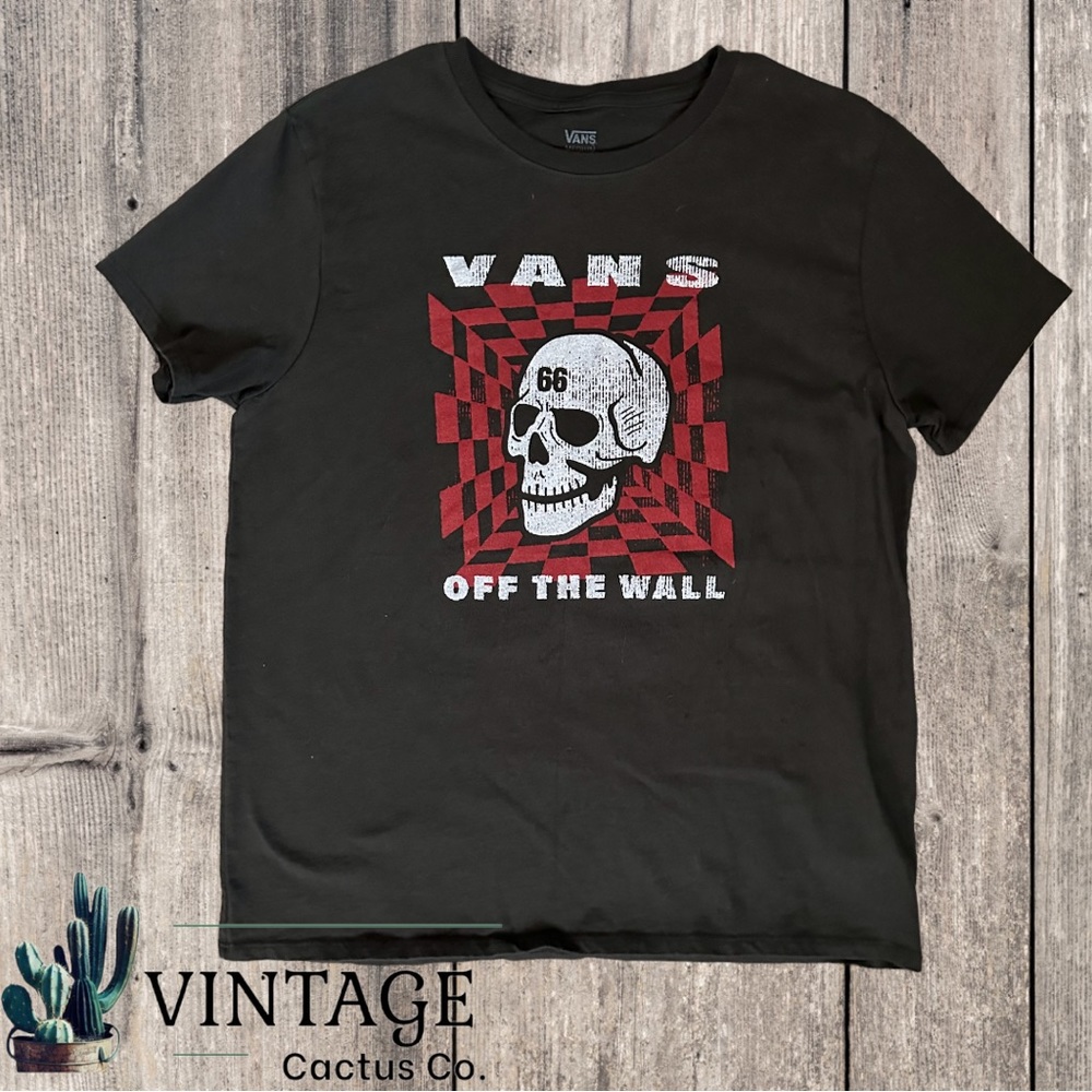 VANS OFF THE WALL! Vintage Inspired Short Sleeve Tee